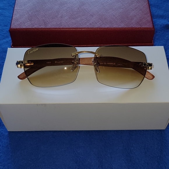 Cartier - Picture 1 of 7